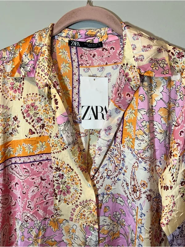 Zara Flowy Satin Button Down‎ Shirt Floral Paisley New Pink Small - Image 3