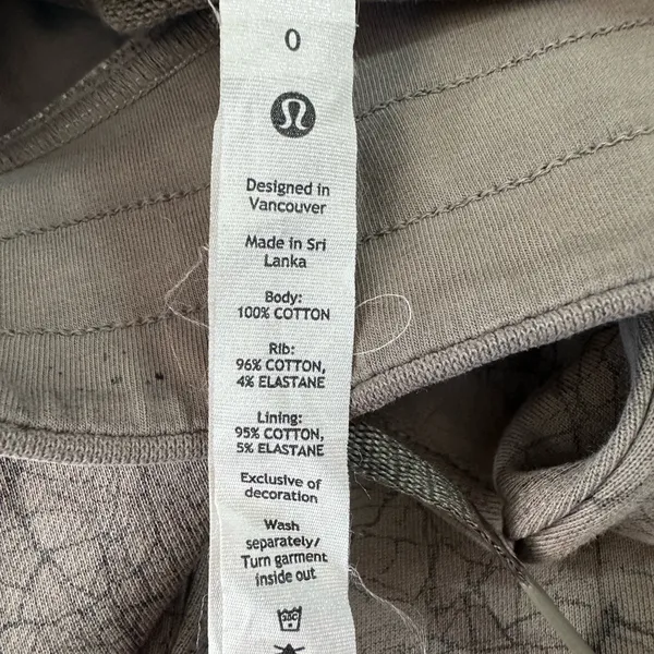 Lululemon warm down joggers 7/8 length Gray Size 0 - Image 3