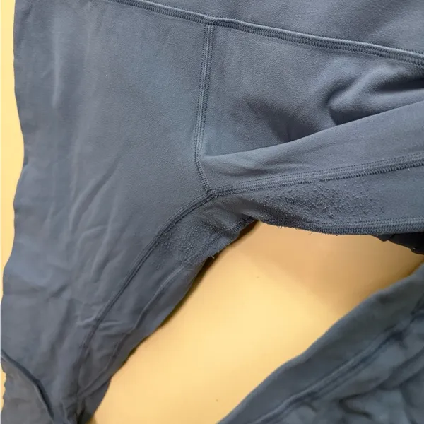 Lululemon Align Cropped Leggings - Image 4
