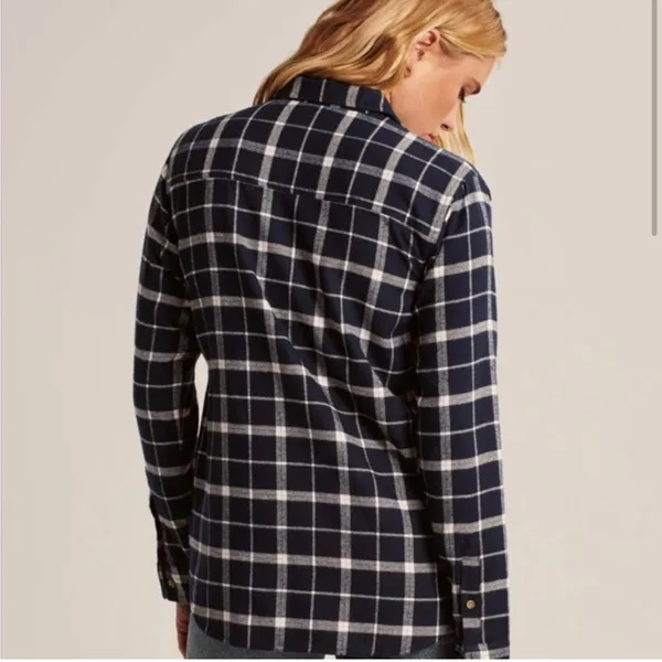 Abercrombie & Fitch‎ Soft AF Boyfriend Fit Flannel - Image 2
