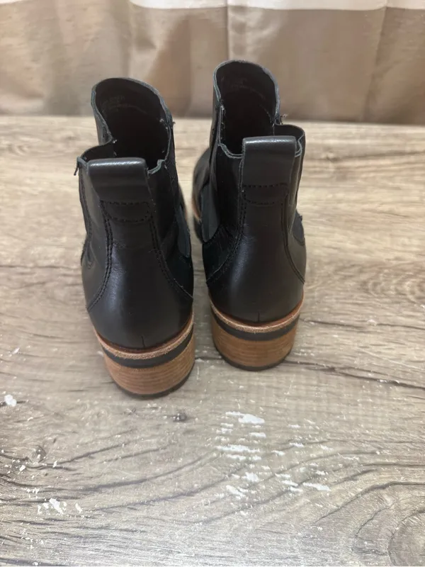 Kork ease‎ black Waylin Chelsea Boot size 6 - Image 4