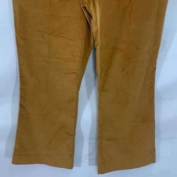 NWT | Halogen‎ x Atlantic-Pacific Women’s Velveteen Kick Flare Pants - Image 7