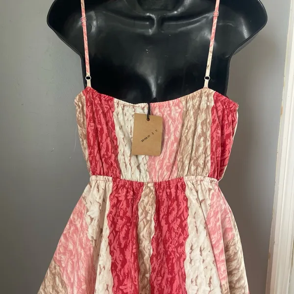 Entro Resort Pink and Red Ruffled Maxi Sundress - Image 5