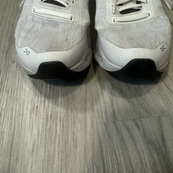 On Cloud Size 9 - On Cloudgo White/Glacier Running Shoes - Image 2