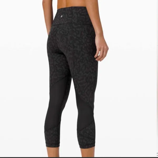 Lululemon Pace Rival High-Rise Crop - Image 2