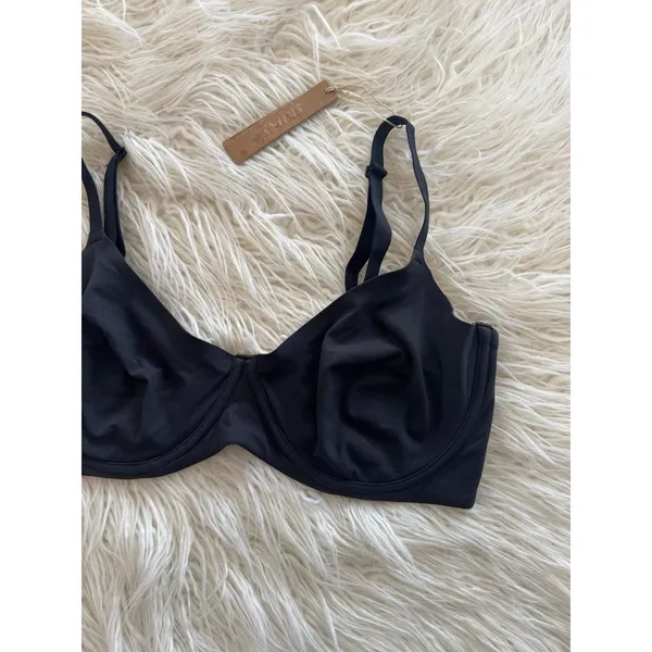 Skims Fits Everybody Unlined Demi Bra Onyx Size 38DD - Image 4