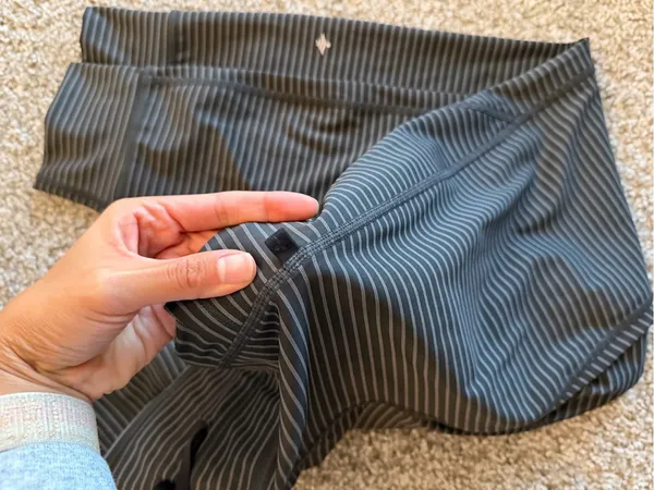 High Waisted Drawstring Striped Yoga Leggings with Pockets Size Small Athleisure - Image 3