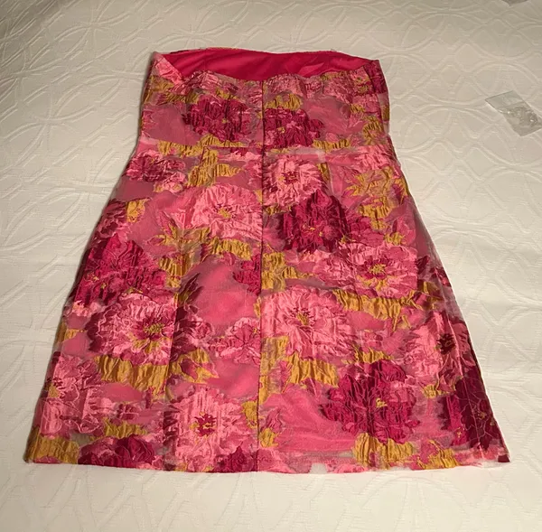 My Lulus Store Pink Floral Strapless dress - Image 4