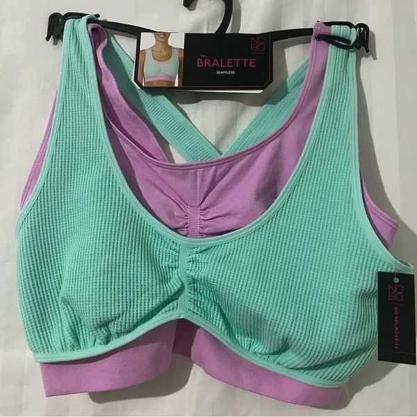 No Boundaries Juniors Seamless Double Layered Bralette Small NWT Pink Green - Image 4