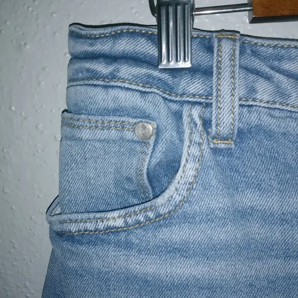 Gilded Intent 30 High Rise 5-Button Fly Distressed Raw Hem Jeans Shorts - Image 4
