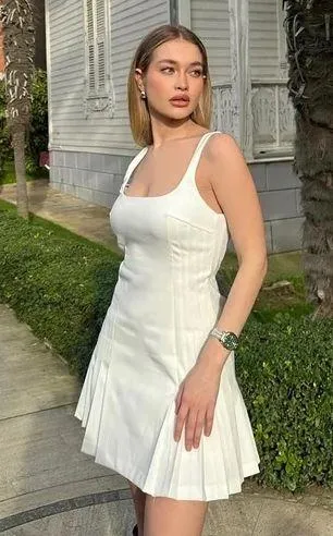 Zara pleated tennis inspired mini dress fitted ivory casual summer vacation - Image 3