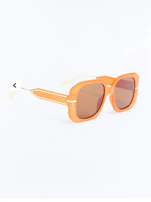 NWT orange square sunglasses with 100% UV protection - Image 6