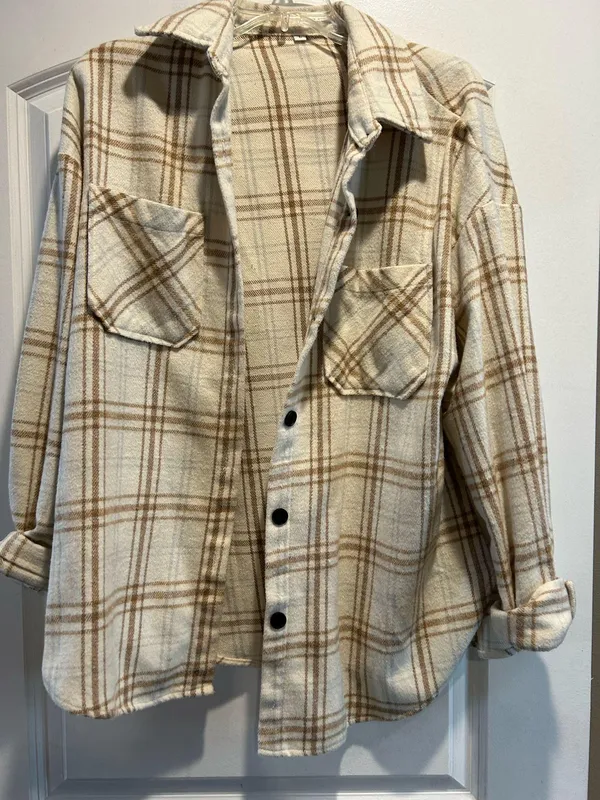 Amazon Oversized Plaid Shacket - Image 4