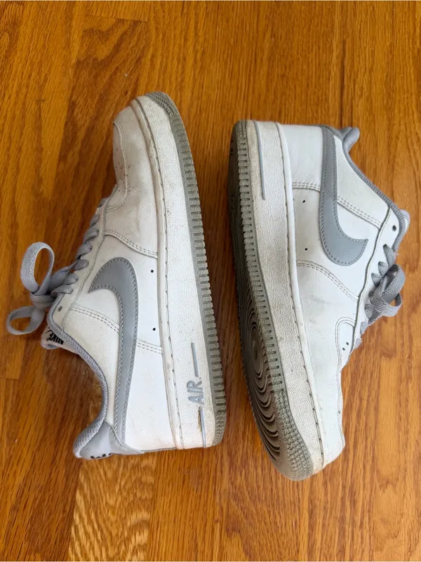 Nike Air Force 1 Sneakers with Light Gray Detailing - Image 2
