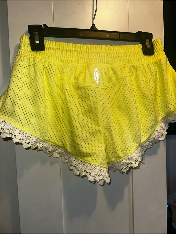 NWT FREE PEOPLE Movement Tip Off Shorts With Lace Trim - Sour Citrus $38MSRP - Image 3