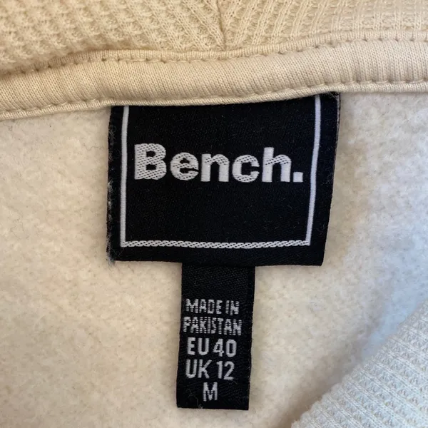 Bench Womens M Cream Cropped Pullover‎ Hoodie Sweatshirt Embroidered Logo - Image 4