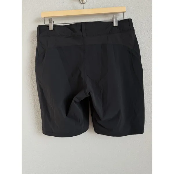REI Co-op Women's Trail Shorts Black Zipper Pocket Outdoor Hiking Shorts Size 10 - Image 2
