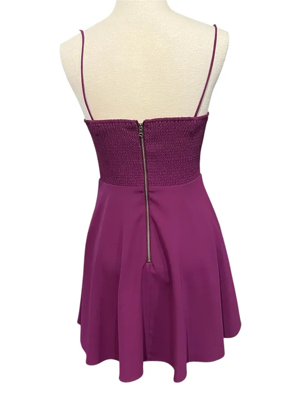 Alice + Olivia Glinda spaghetti strap dress. fit-and-flare mini dress size 4 - Image 3