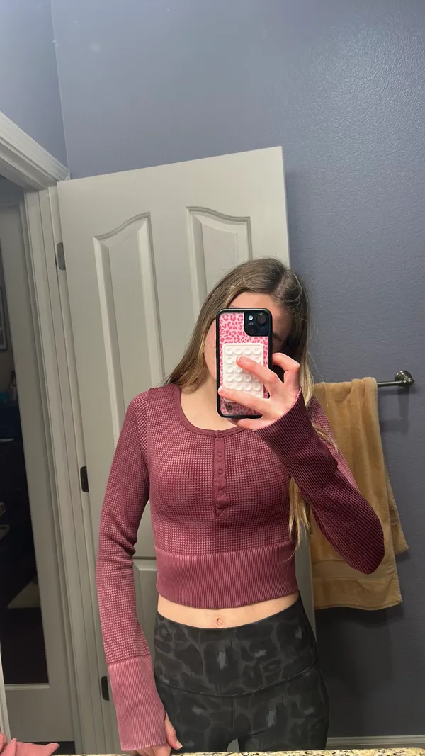 Aerie top  - Image 4