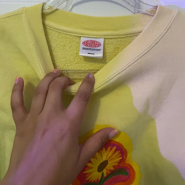 Deadstock Petals and Peacocks Protect your energy Sweatshirt unisex - Image 4