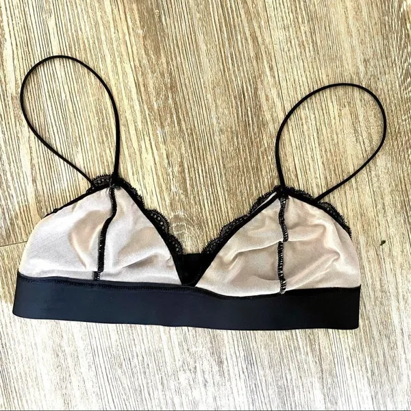Pure water black lace bra - Image 4