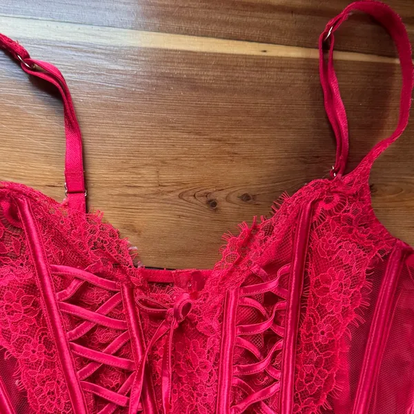 Victoria’s Secret Dream Angels Lace Corset Top Red XS - Image 2