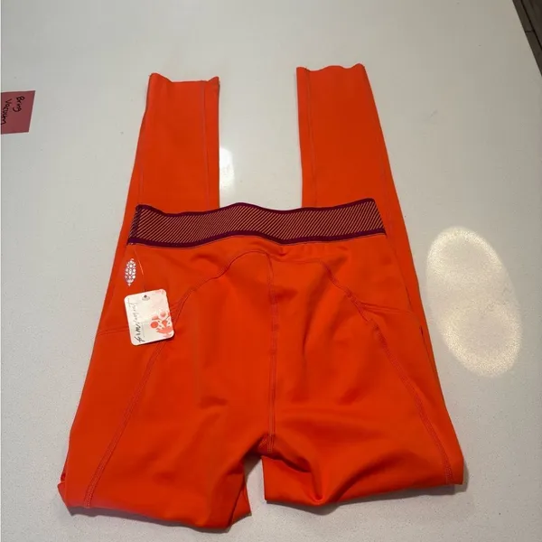 NWT FP Movement Endurance orange leggings size XS - Image 2