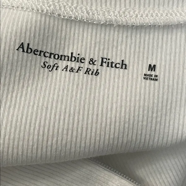Abercrombie & Fitch White Long Sleeve Ribbed Front Zip Bodysuit - Image 4