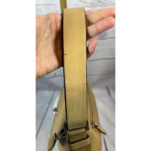 Coach Legacy Leather Flap Shoulder Bag Tan Style F15170 Turnlock - Image 7