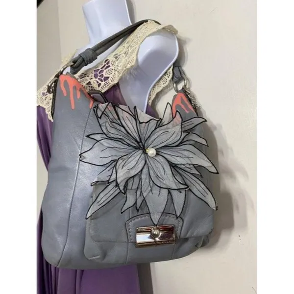 coach w hand customized by me street art gray cora - Image 7