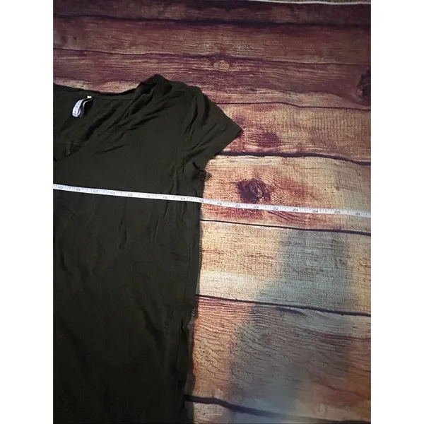 Z Supply Charcoal Grey V-neck Tshirt Size S - Image 3