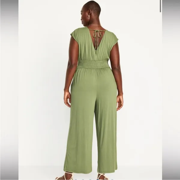 Old Navy Green Casual Stretch Wide Leg Jumpsuit Size XL - Image 2