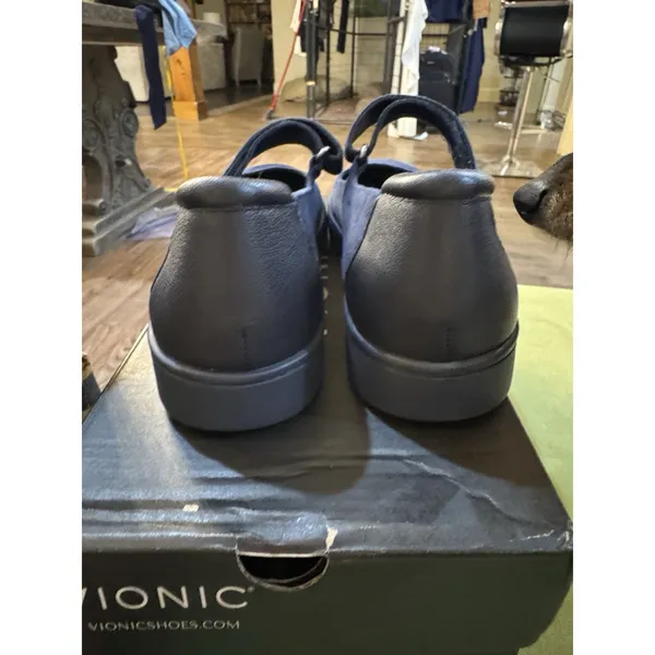 Vionic Women's Uptown Mary Jane Flat Size 7 Blue Suede - Image 6