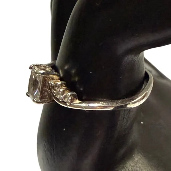Vintage Sterling Silver Engagement Ring Emerald Cut Ring Size 7‎ Minimalist - Image 5