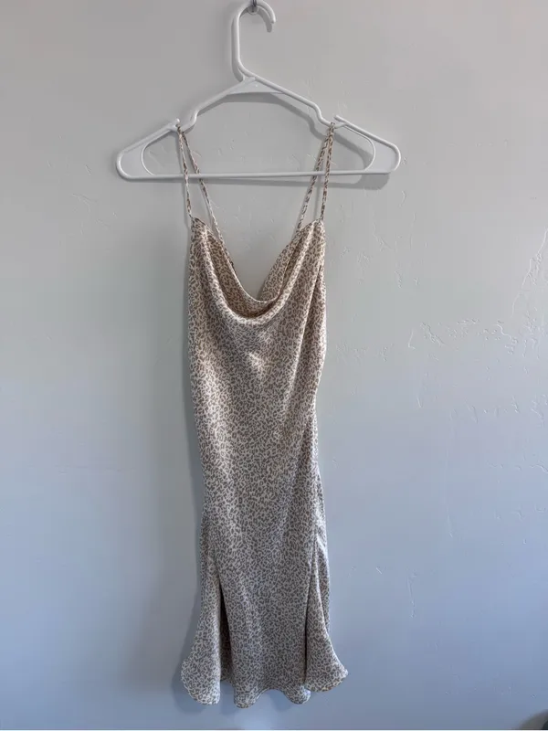 Abercrombie & Fitch White Tan Cheetah Print Slip Dress Small - Image 2