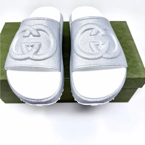 Gucci Interlocking G Platform Slide Silver Glitter - Image 9