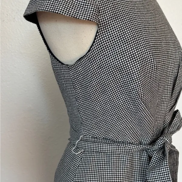 J. Crew Linen Blend Short Cap Sleeve Houndstooth Tie-Waist Dress - Image 2