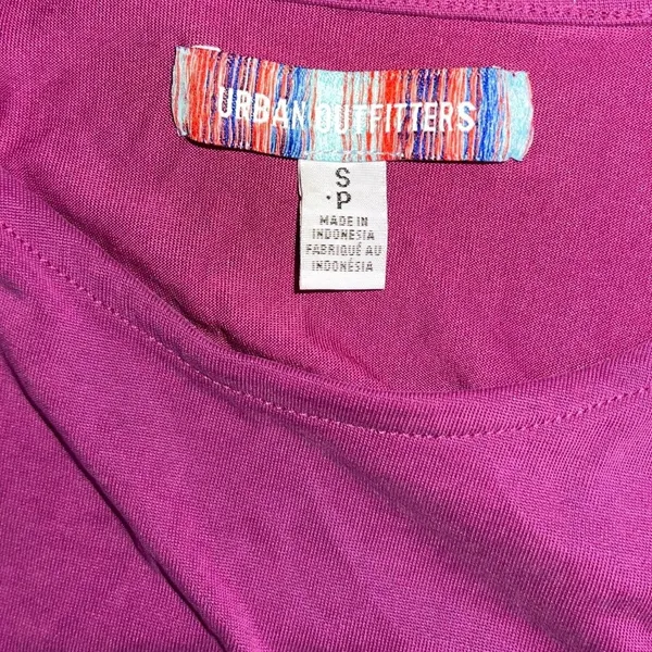 Urban Outfitters Elle Keyhole Flare Sleeve Magenta Wrap Blouse SZ S Y2K Festival - Image 3
