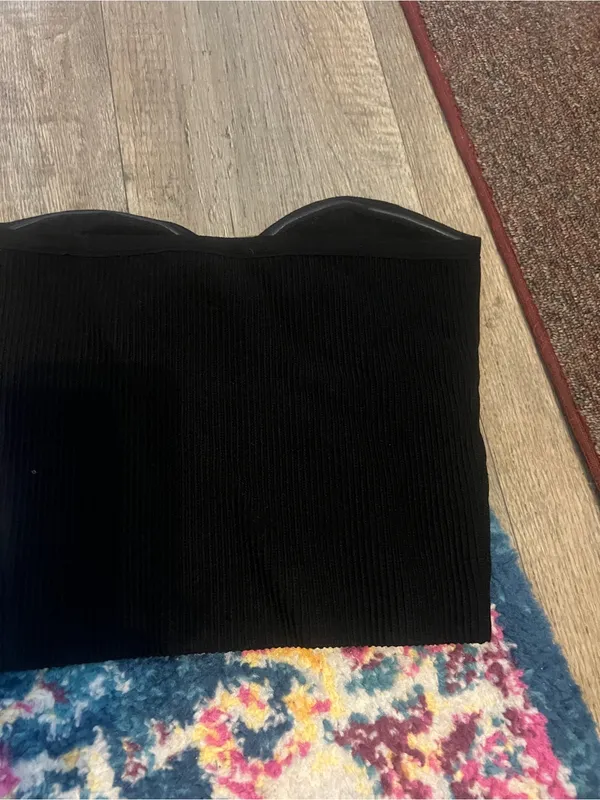 Babaton Black Strapless Ribbed Tube Top - Image 6
