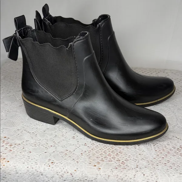 Kate Spade New York Sedgewick Chelsea rain boots gold trim sz 10 - Image 2