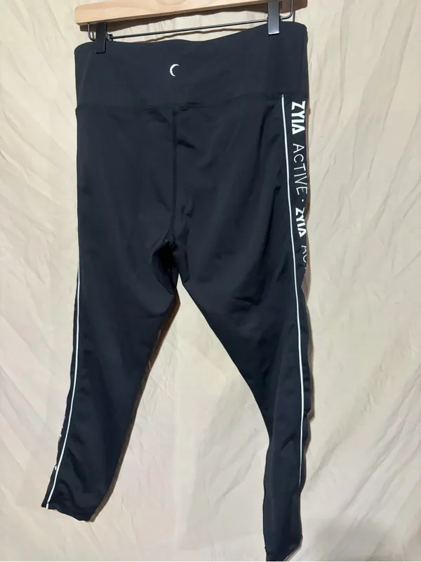 Zyia leggings - Image 2
