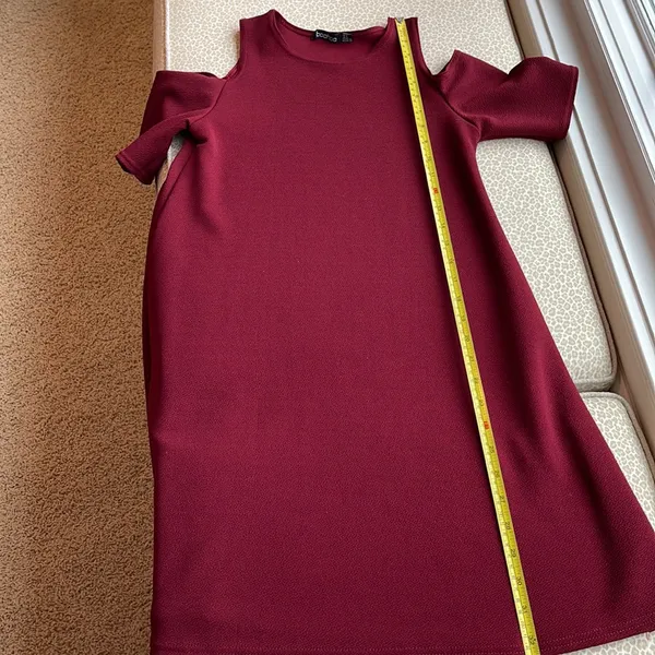 NWOT Boohoo peek a boo shoulder mini dress - Image 8