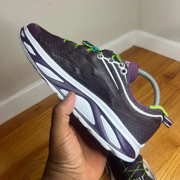Hoka One One “Huaka Athletic” Size 8W NO BOX - Image 8