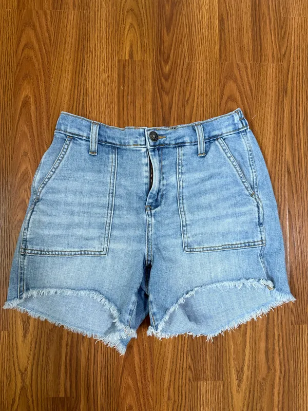 Aerie high rise blue denim shorts distressed raw hem size small. - Image 2
