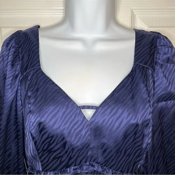 Collective Concepts Zebra Jacquard Mini Dress Satin Blue M - Image 4