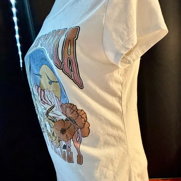 Wound Up‎ White T-Shirt - Image 6