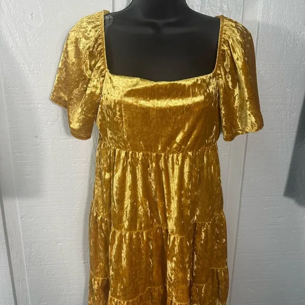 All In Favor Flutter Sleeve Crushed Velvet Minidress Size Small NWOT - Image 4