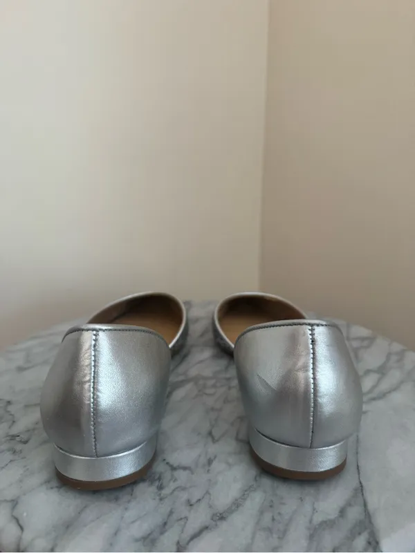 Talbots Leather D’Orsay Flats Women’s Size 7 Silver Perforated Pointed Toe - Image 4