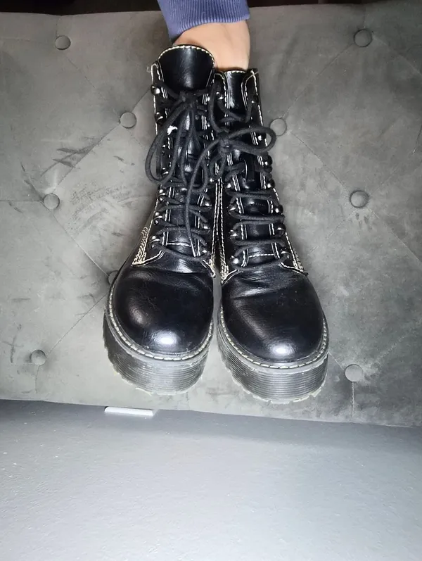 Black Grunge Platform Combat Boots 6M Madden Girl Punk Modern - Image 9