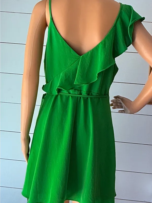 DO+BE Emerald Green Ruffle Wrap Mini Dress Sz L - Image 5